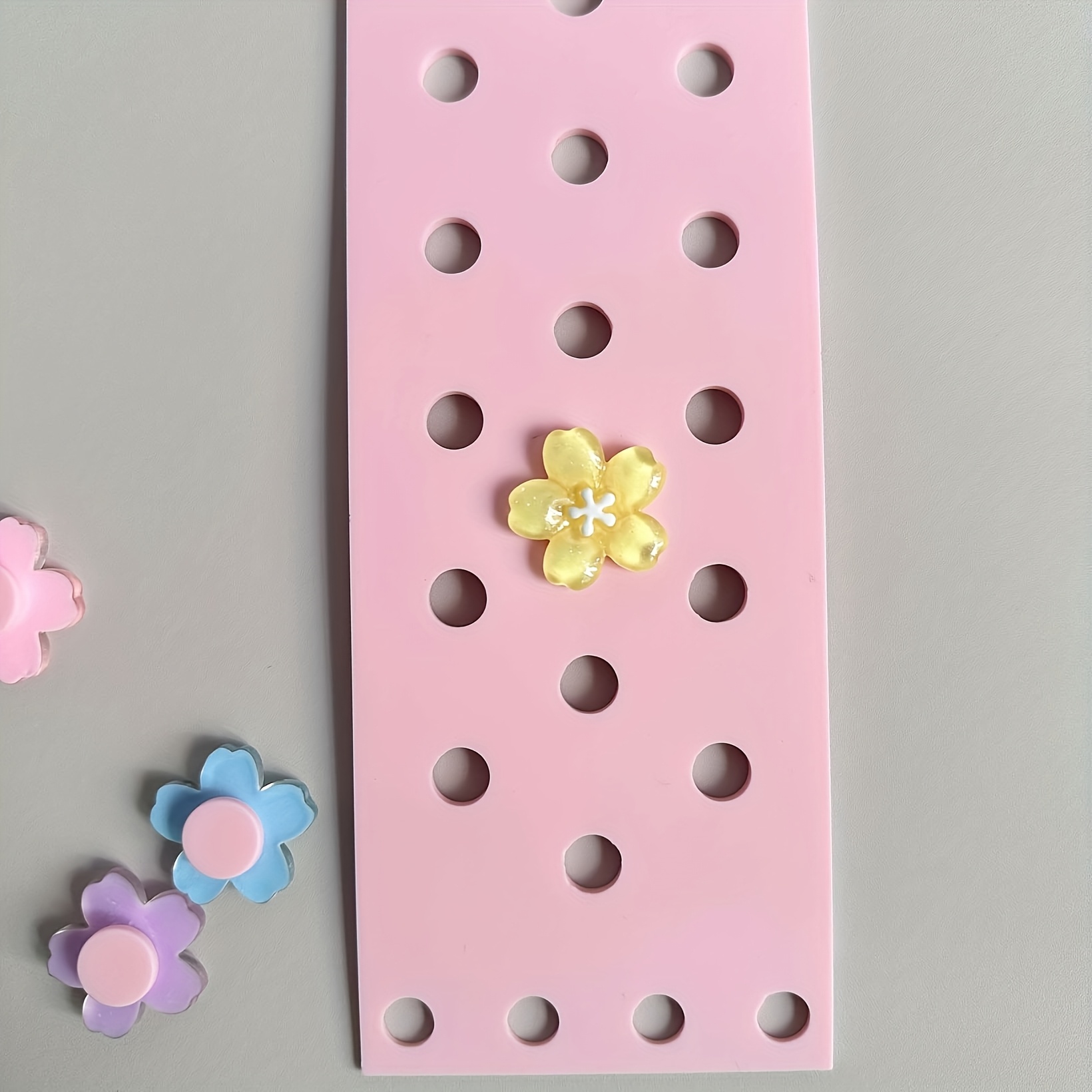 de silicona con diseño floral y   animado - protector antideslizante resistente al   para viajes en casa,   rosa con flores coloridas, adecuada para la mayoría de tazas accesorio exterior moda cubierta termica   portavasos ideal para vaso 40oz gran regalo día del amor navidad       festivo Detalles del producto 3