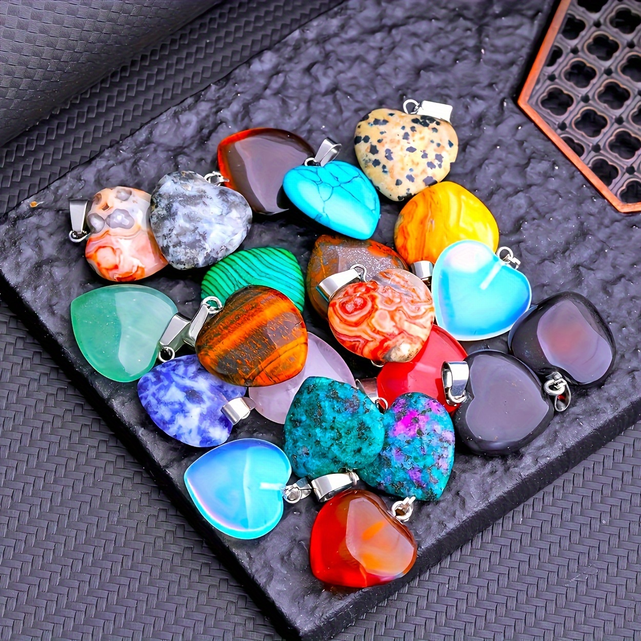 

5/10/30pcs Random Bulk Natural Stone Necklace Pendant Jewelry Making With Crystals (natural Stone Synthetic Crystal Combo Set)