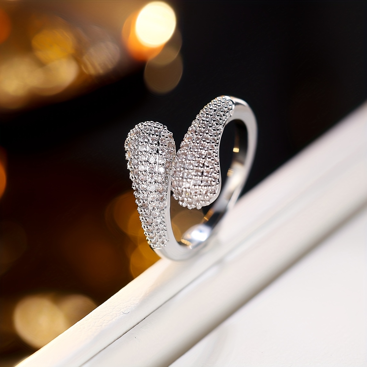 Women's Exaggerated Snake-Shaped Open Ring, Fashionable Design