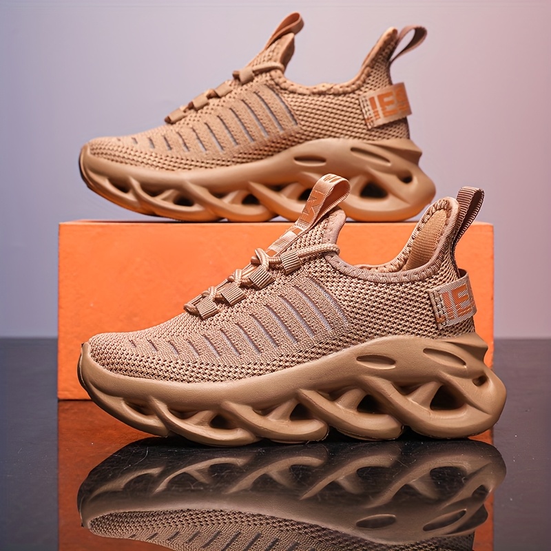 'S All-Season Running Shoes, Lightweight And Breathable with a Non-Slip Design, Model R101, Jump Rope