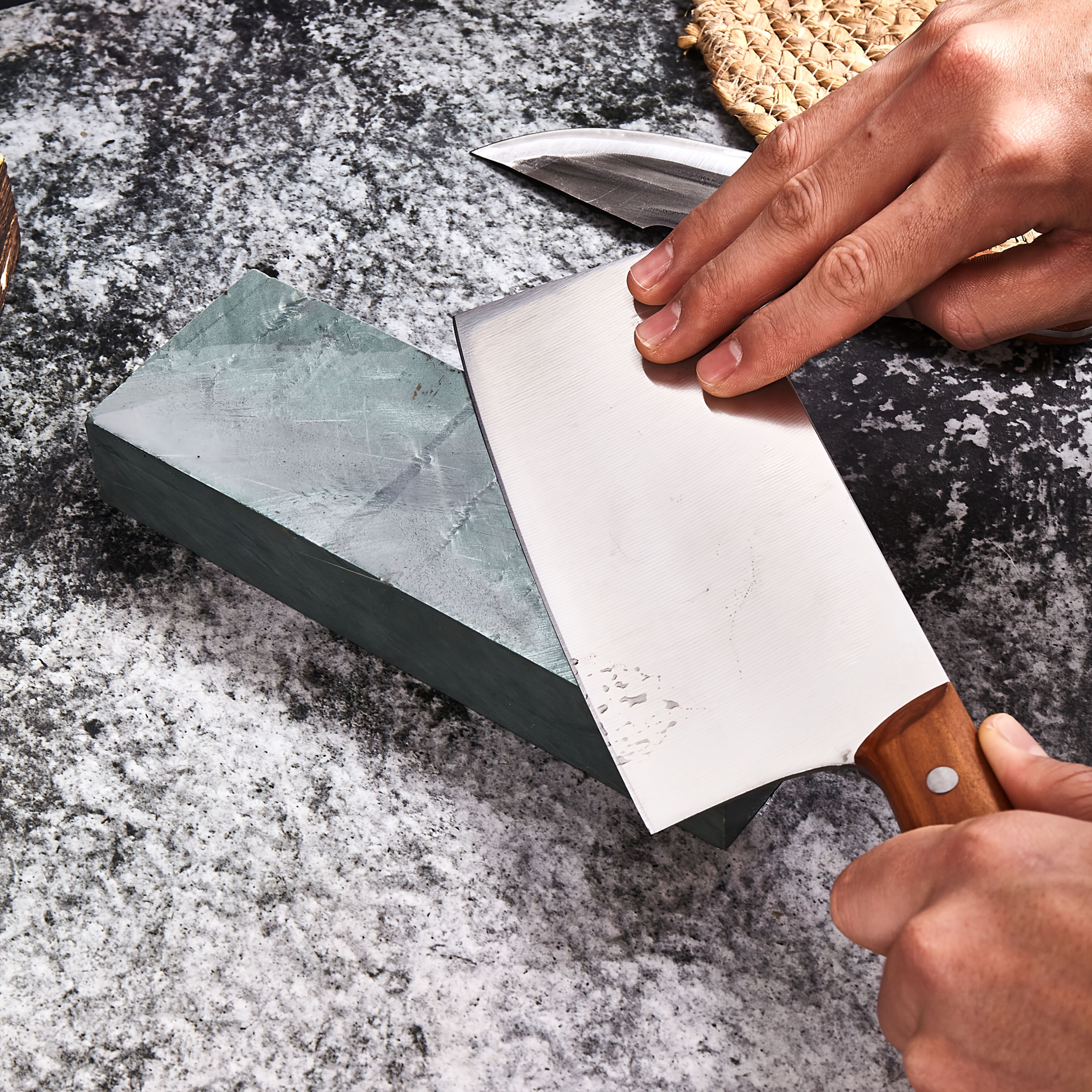 TEMU Mortar Stone Knife Sharpener With Anti Slip Pad, Approximately 3000 Mesh, Suitable For Household Kitchen Use