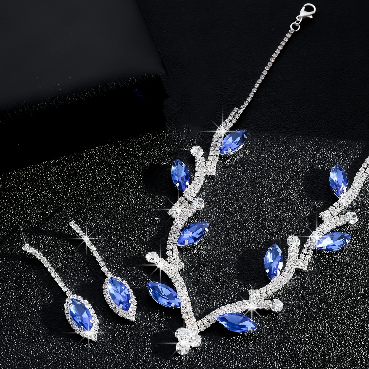 Bridal Vine Leaf Necklace and Earrings Set