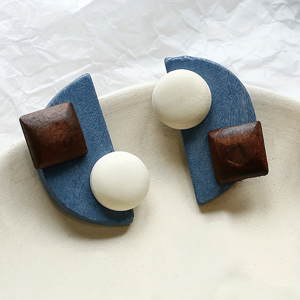 Image of 2pcs Set Personality Irregular Vintage Wooden Earring Women Elegant Geometry Creative Earring Female Jewelry Set Daily Wear&banquet Ear Accessories