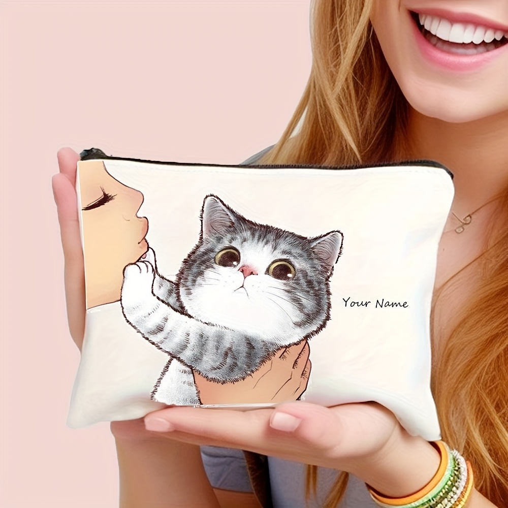 TEMU 名入れ対応 かわいいス猫耳少女テーマのデザイン要素 ハンドヘルド化粧ポーチ 薬入れポーチ 丈夫な大容量 パーティー・旅行・ショッピングに最適 - 軽量 折りたたみ式 オープントップ開閉式 ミニマリストスタイル 洗濯機洗い可 裏地なし 留め具なしデザイン 猫好き...