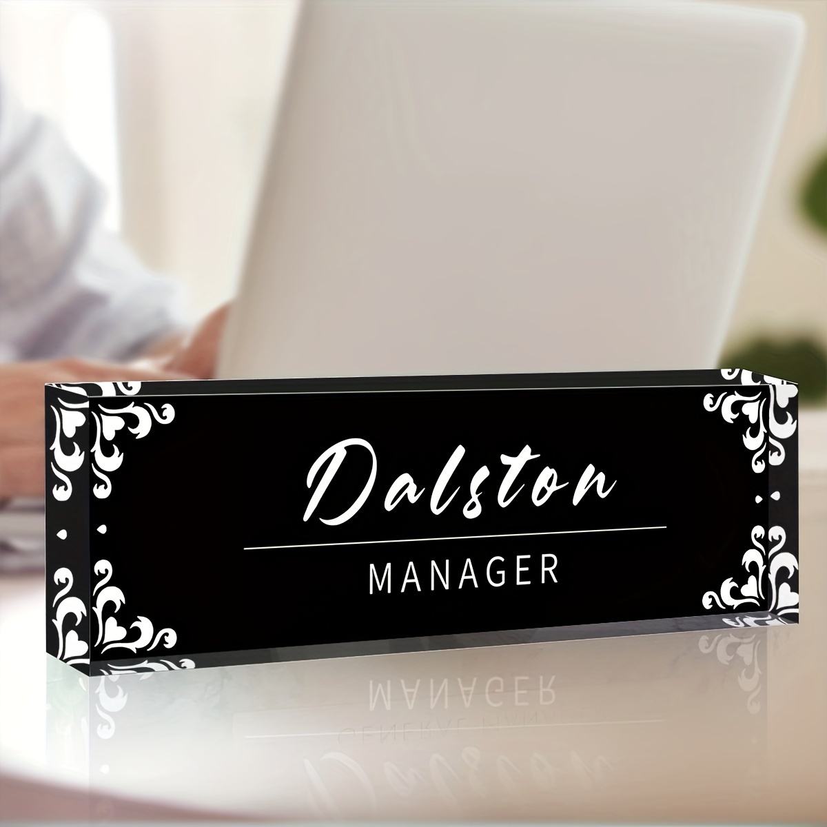 

1pc Desk Name Plate Personalized, Office Decor,name Tags,desk Decorations For Office,acrylic Desk Name Plate,customized Gifts( Black )