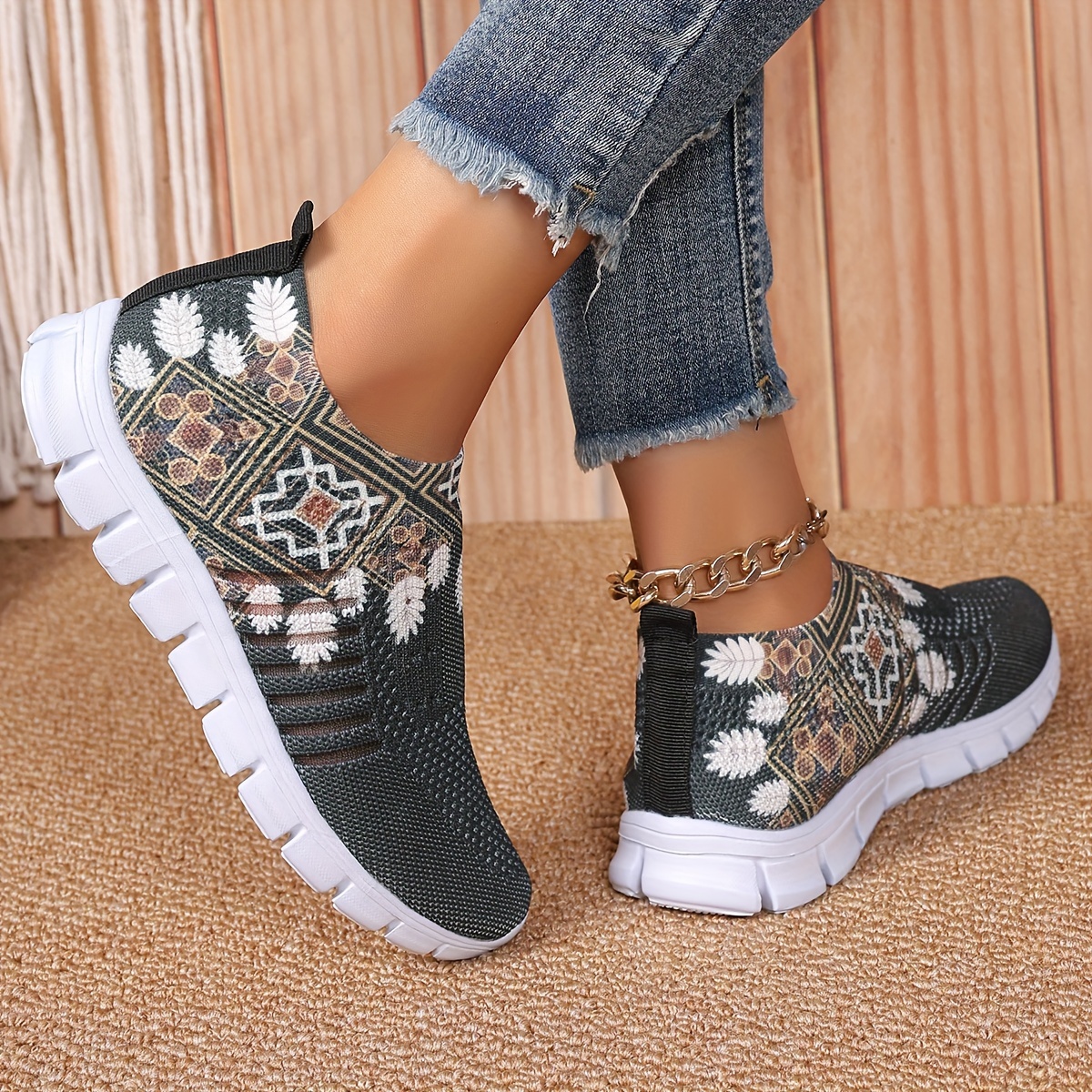 Baskets basses légères pour femme - Chaussures décontractées à enfiler avec bout rond et tige en tissu doux, semelle amortissante - / Gris pour tenue décontractée, salle de sport, shopping - Baskets respirantes adaptées au quotidien, Chaussures pour femme