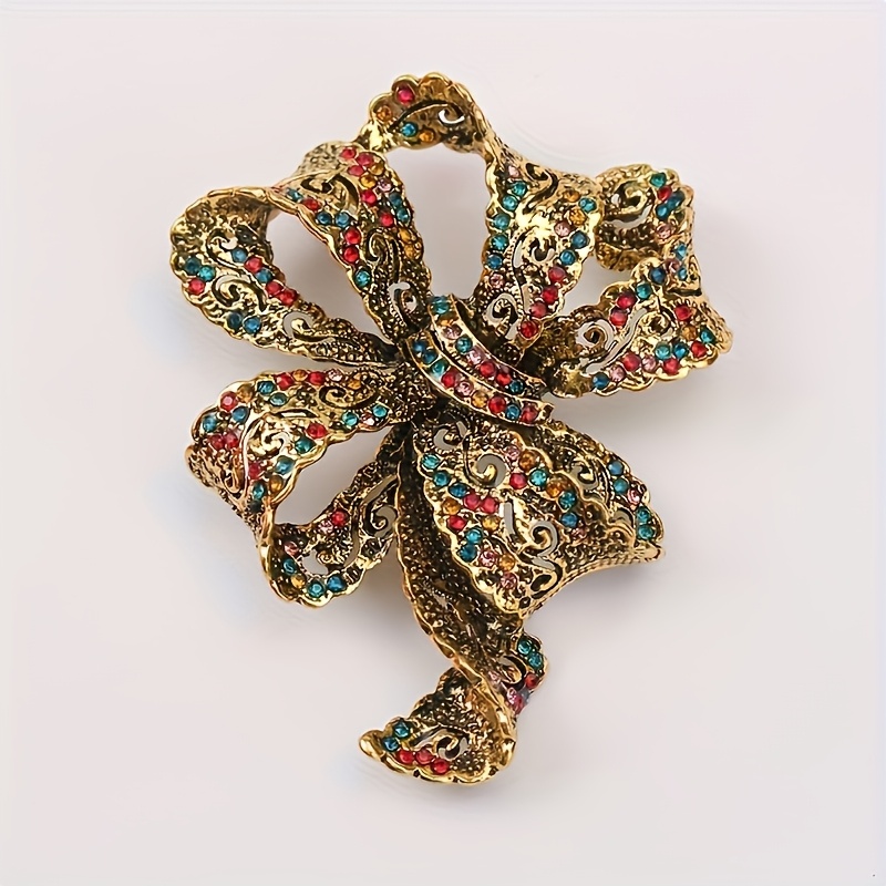Image of Western High-end Exaggerated Individual Lace Shaped Brooch All-match Women's Anti-wardrobe Safety Pin Women's Accessory