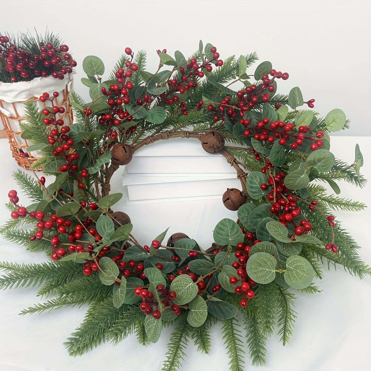 

Rustic Christmas Wreath, 55cm, Red Berries, Leaves, Pine Needles, Handmade Garland, Door Hanging, Wall Decor, Party Home Decor, No Power Needed, Battery Not Included