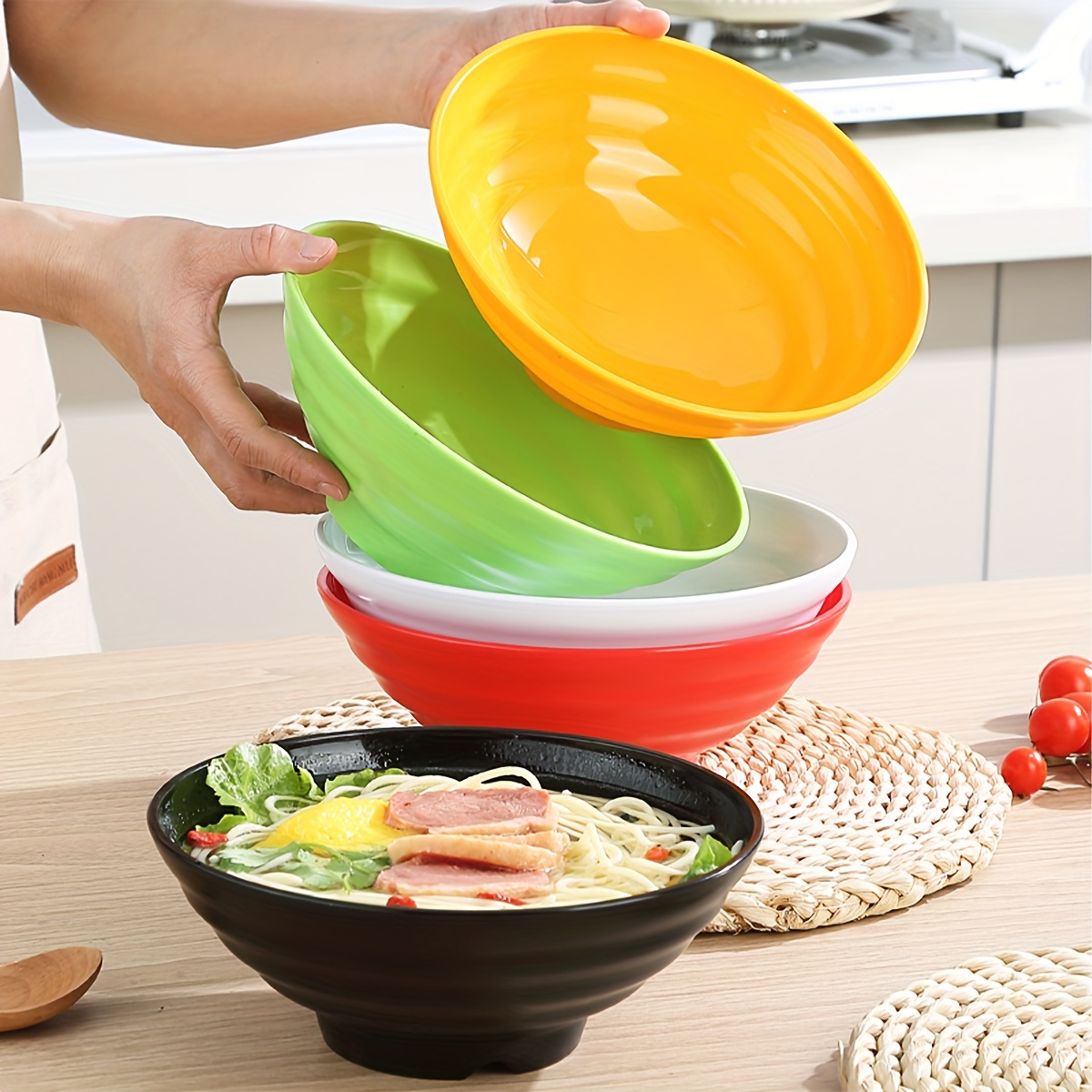 

Japanese Style Black Soup Bowl - 1pc Anti-slip Wave Pattern Ramen Bowl - High-quality Pp Plastic - Round Rice Bowl For Dining And Outdoor Use