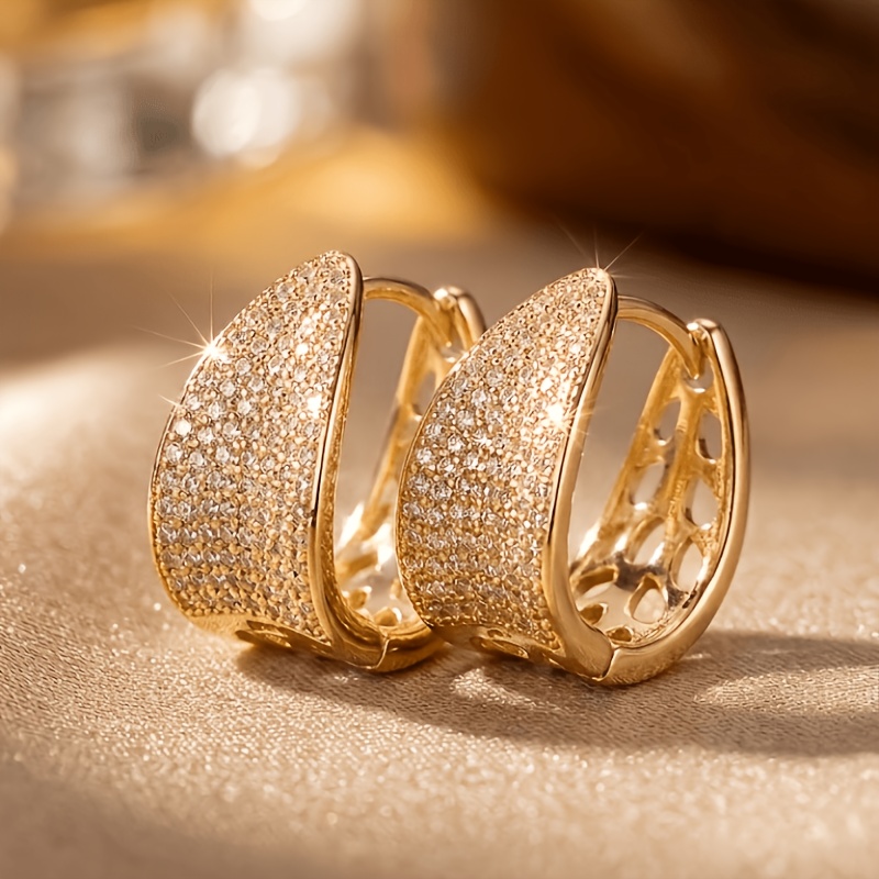 TEMU 1 Pair Plated Wide-face Ear Cuffs - Retro Full-set Sparkling Curved Earrings Suitable For Parties, Dates, Daily Wear, Unisex For , Versatile Ear