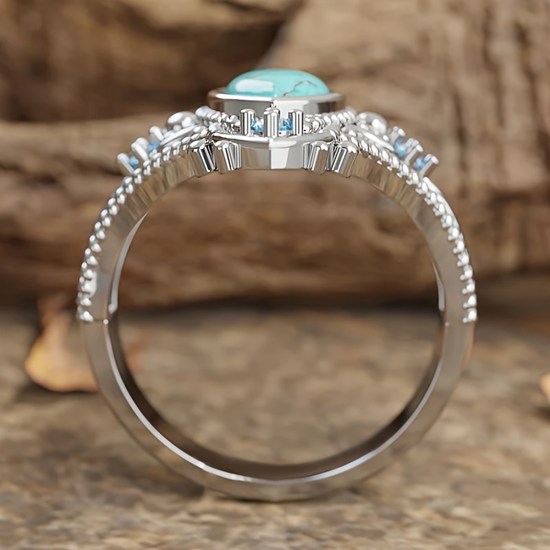 Retro Inlaid Synthetic Turquoise Ring for Women