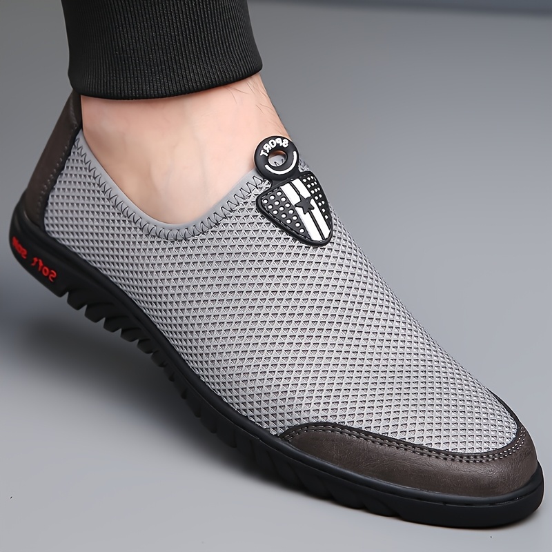 [Slip-On Sneakers] Men's Slip-On Sneakers - Slip-Resistant Sole, Lightweight Breathable Slip-On Shoes for Running, Gym, Walking, Everyday - All-Season Comfort - Easy Slip-On Closure - Cushioned Insole - Low-Top Sneakers for Men, Gym Footwear, Sleek Design