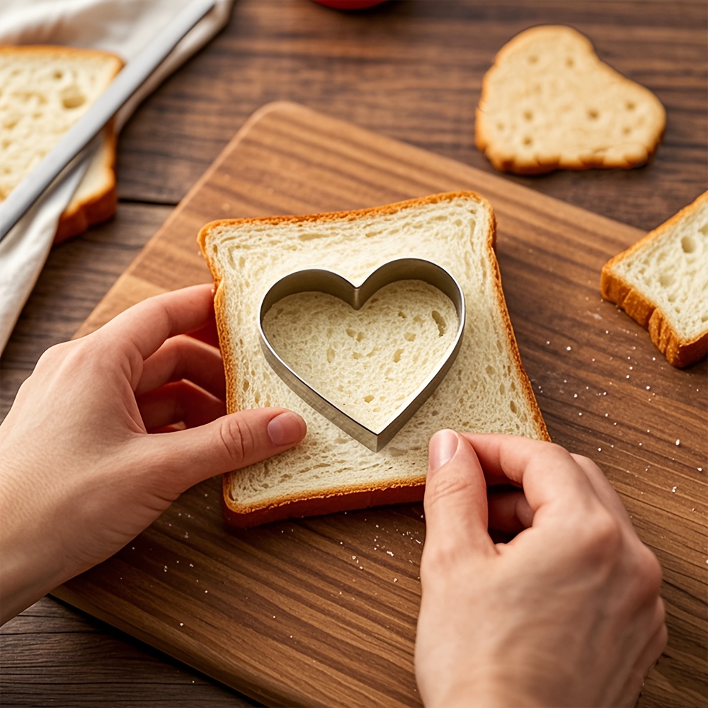 5pcs set heart shaped biscuit cutters stainless steel pastry cutter set love biscuit molds baking tools kitchen accessories Product details 7