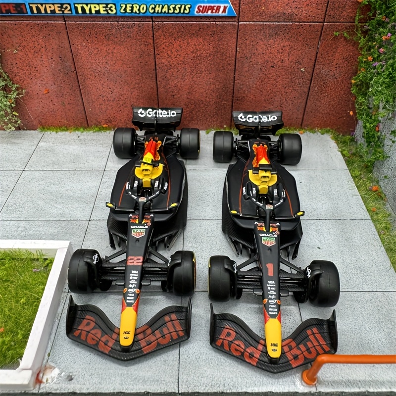 2025 F1 Red Bull Racing RB21 #1 en #22 Diecast modellen