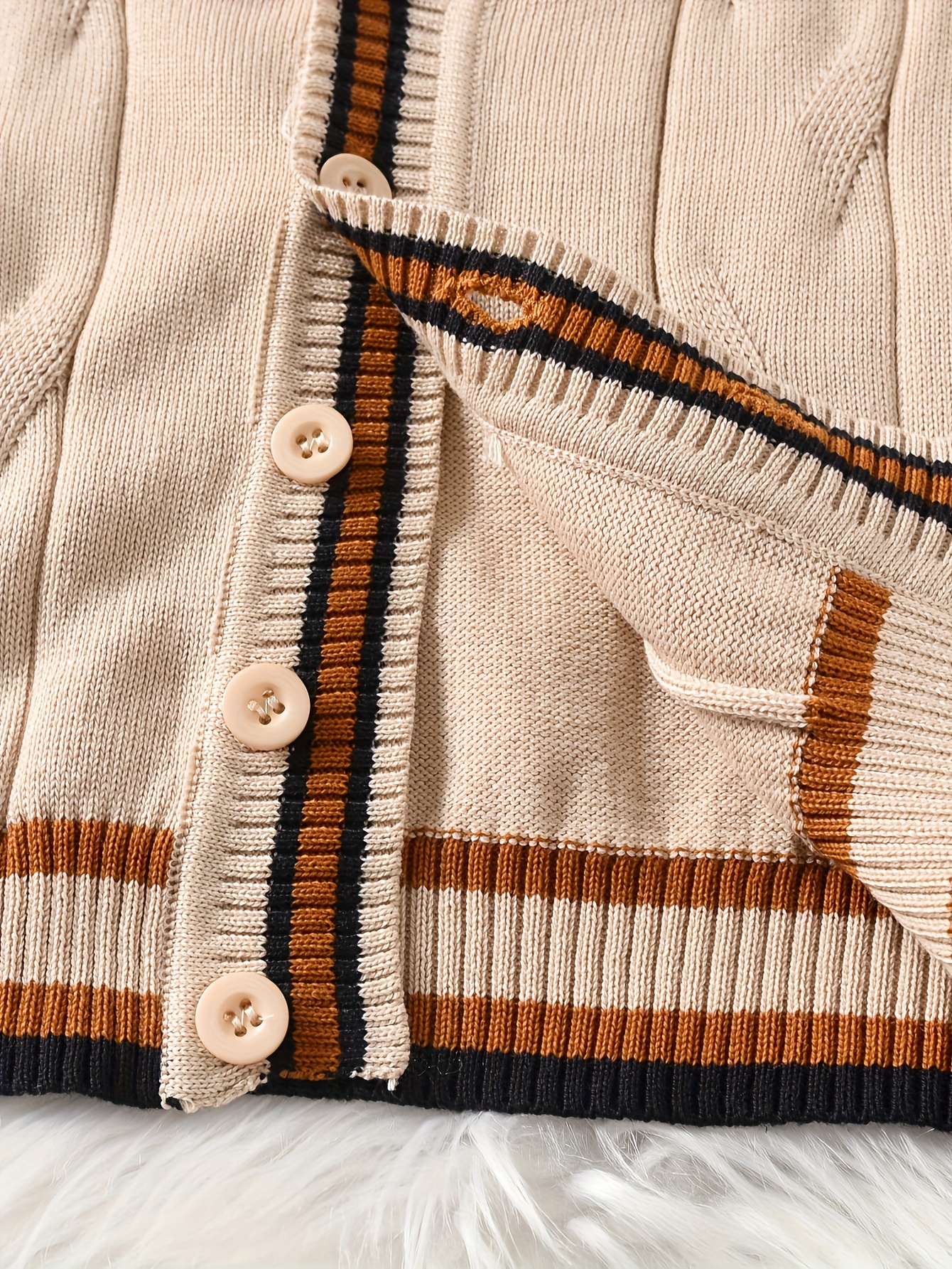 Zopfmuster Herren Strickjacke Winter Herrlich Rot Meliert Mit Zopfmuster  Fesche Herren Norweger