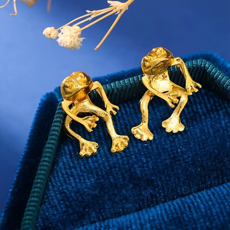 Niche Metal Frog Earrings — Attract Wealth & Good Luck