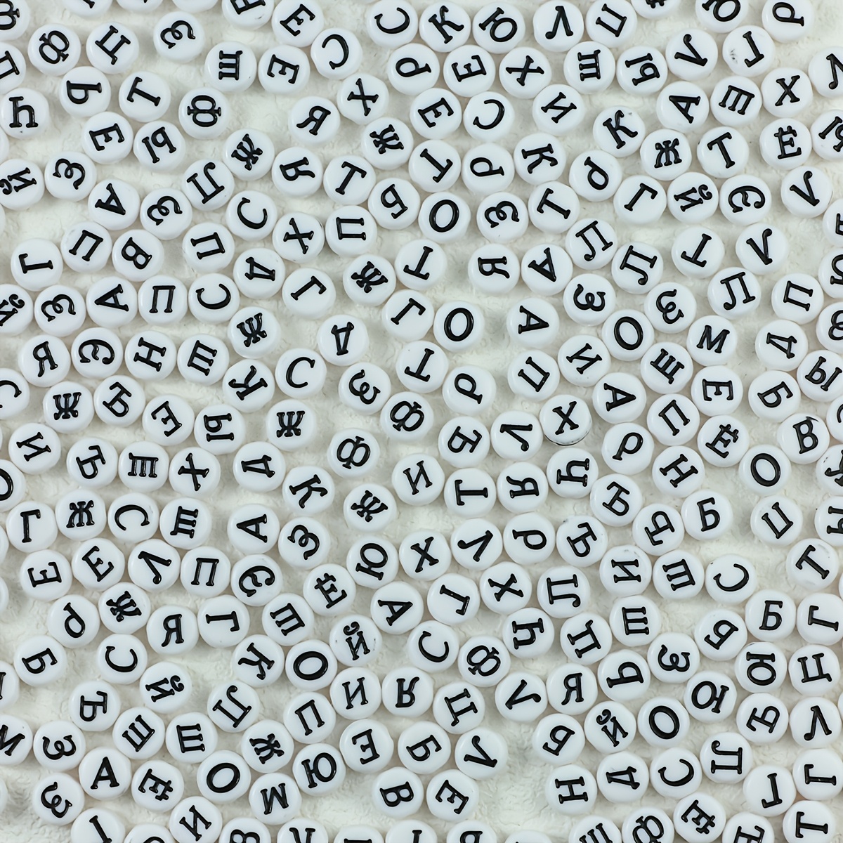Image of 499pcs 7mm Black Russian Alphabet Beads With White Background Flat -z Acrylic Bead Set For Women's Fashion Jewelry Making Diy Bracelet Necklace Handcraft Accessories