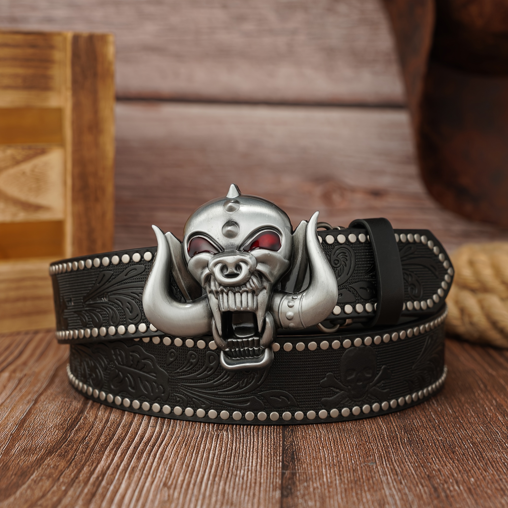 Gleebuy Men's Funky Skull Belt - Trendy Halloween Leather With Embossed Rivets, Alloy Clasp