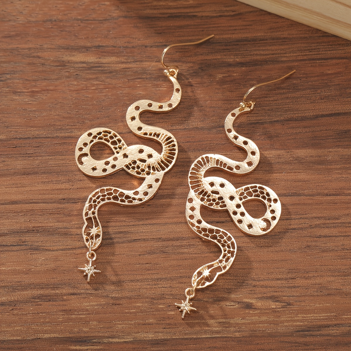 TEMU Boucles d'oreilles vintage bohème pour femmes avec et breloques étoile & lune - Idéales pour et les fêtes, toute l'année // Événements spéciaux