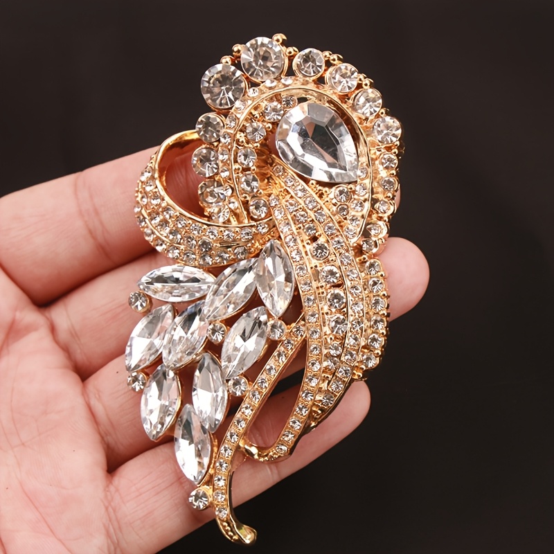 Image of Elegant Large Rhinestone Brooches For Women, Perfect For Decorating Coats And Making A Stylish Gift