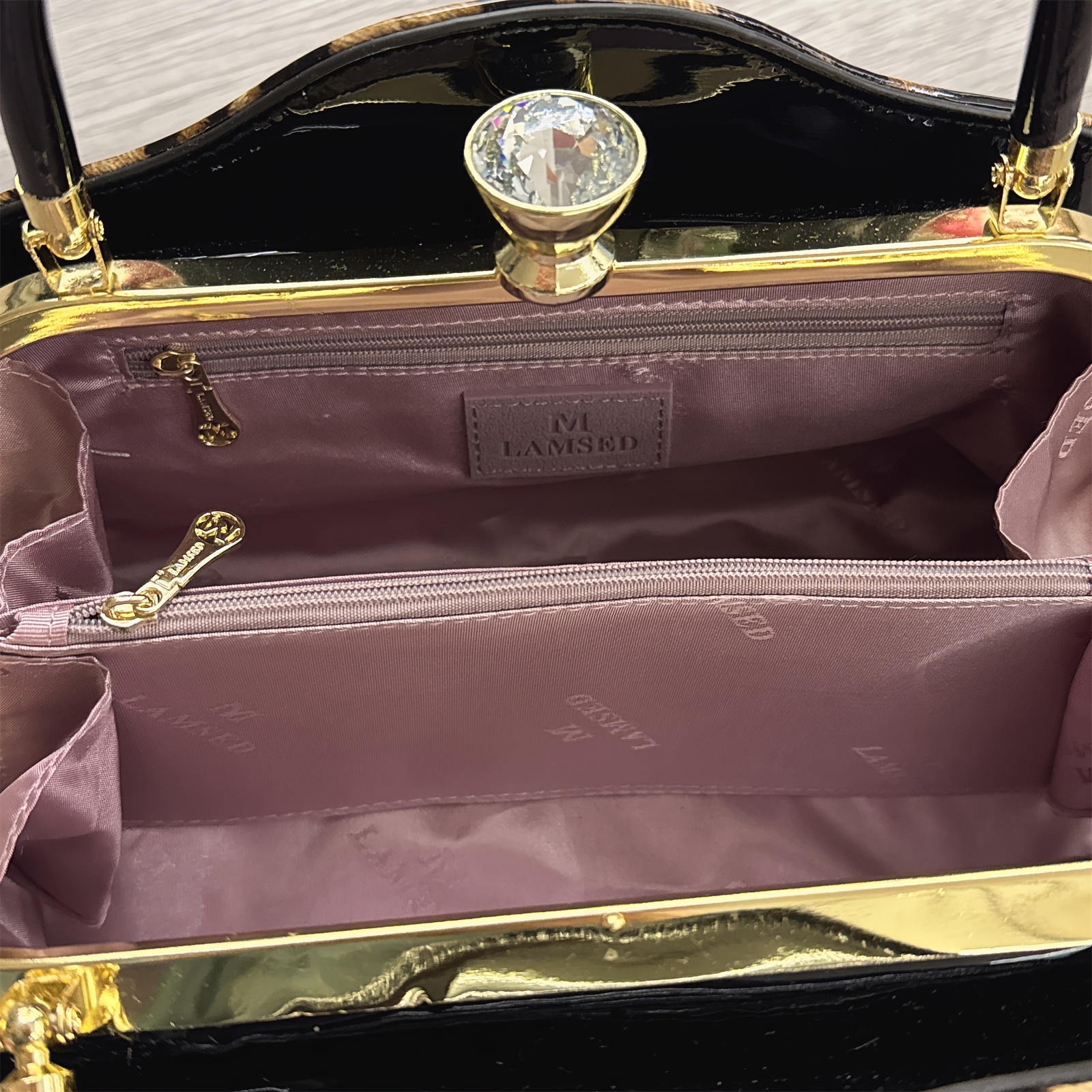 Fashionable Women's Shoulder Bag, Painted Cowhide Crossbody Bag with Adjustable Strap