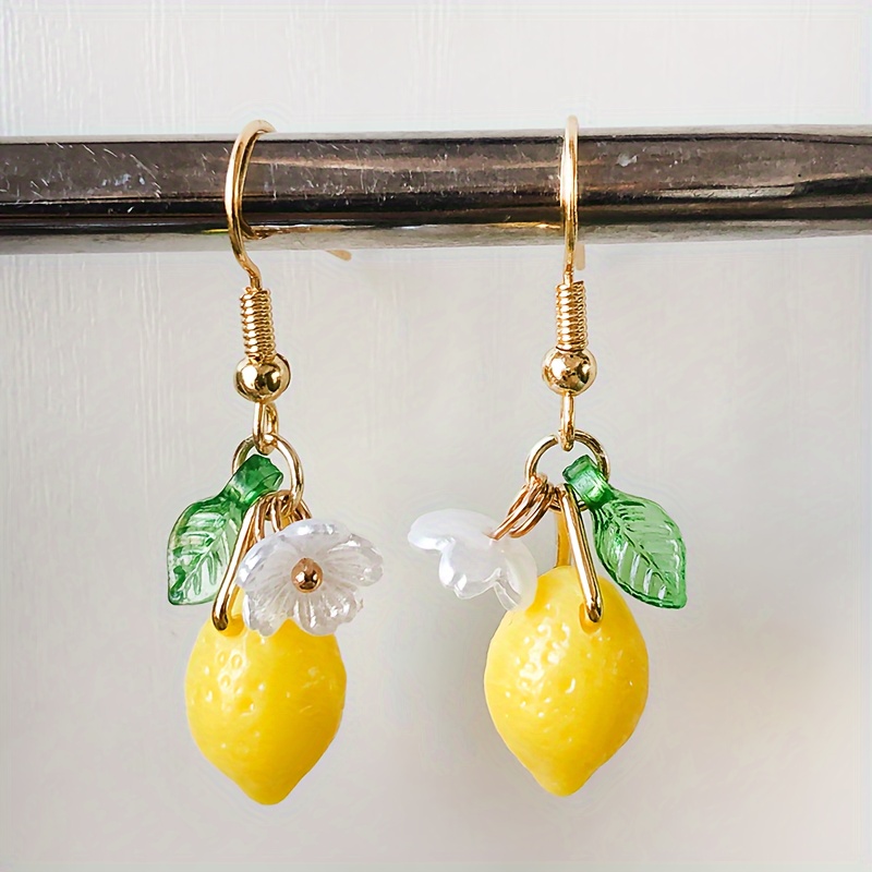 

1pair Fashion And Creative Lemon Flower Pendant Earrings, Versatile And Easy-to-wear, Combine Well With Any Outfit