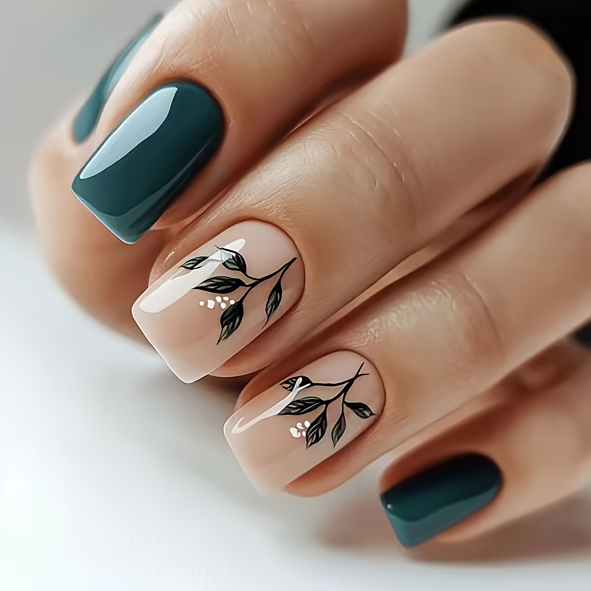 TEMU 24pcs Short Square Leaf Pattern Press-on Fake Nails For Daily Wear