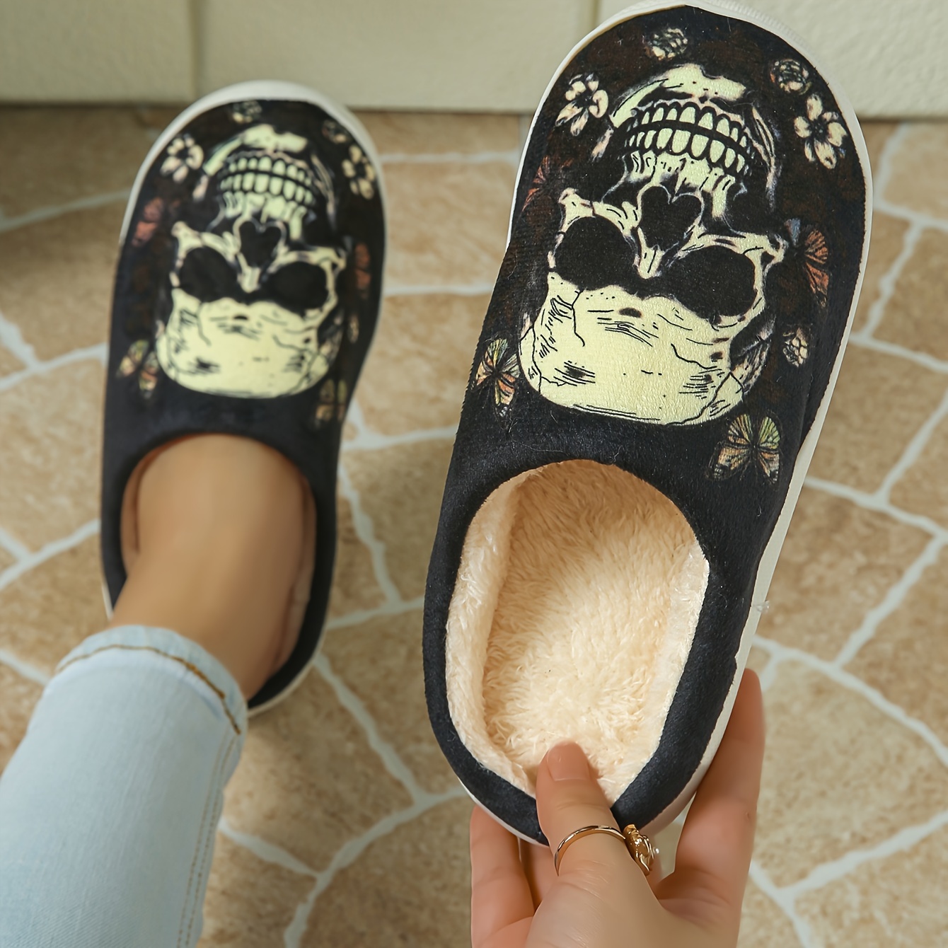 Image of Cute New Halloween Skull Slippers For Women, Warm And Non-slip For Home Use In Autumn And Winter.