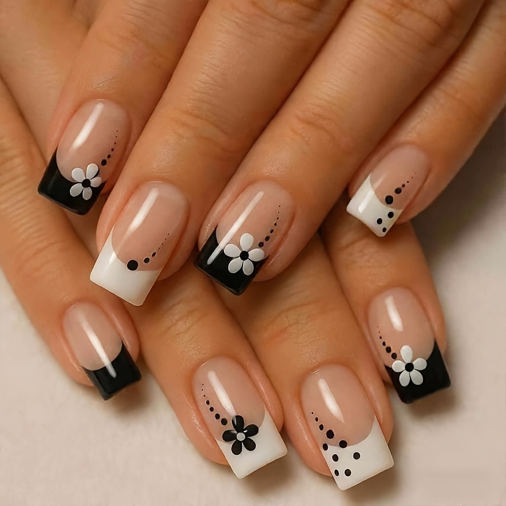 TEMU A Set Of 24 Short, Round Type A Protective Gloves Featuring A And Scheme. Are With A Hand-painted Small Flower Pattern. Includes Delicate -on Nails That Are Removable