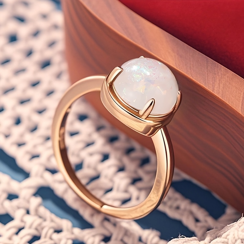 Women's Dainty Minimalist Champagne Golden 4-Claw Design Ring
