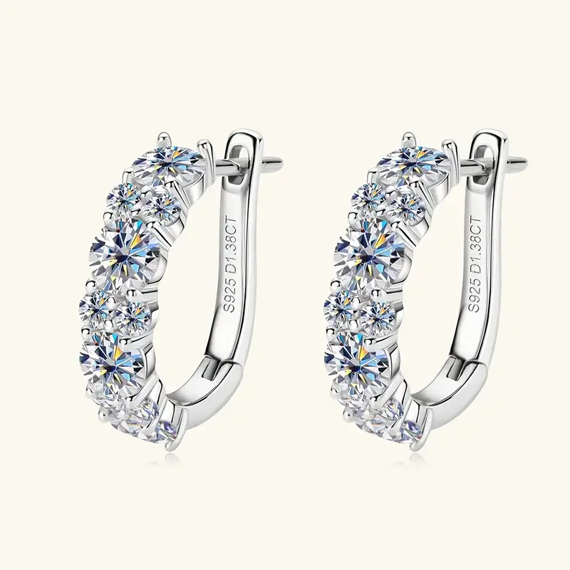 a pair of fashionable earrings for women 925 silver d shaped 1 38ct moissanite earrings elegant and exquisite a festival gift womens earrings jewelry gift earrings for women mothers day gift high quality womens jewelry gift box as a gift Product details 3