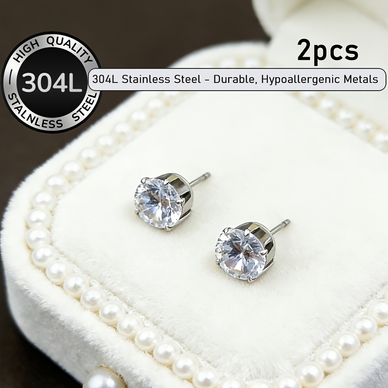 Women's Luxurious Classic Six Claw Shiny Cubic Zirconia Stud Earrings