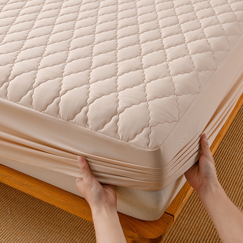 4-Season High-Quality Soft Comfortable Waterproof Mattress Protector, Premium Solid Color Bedding Full Coverage Mattress Protector - Perfect for Bedroom and Hotel Rooms, Single and Double Beds Friendly Breathable Machine Washable
