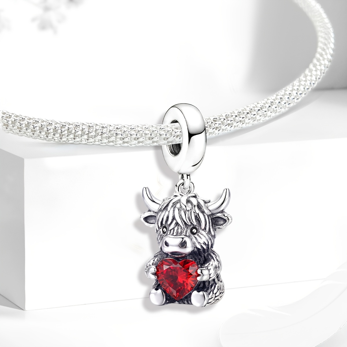 Heart-Embracing Cow Pendant Bead for Women's Jewelry, 925 Silver Plated