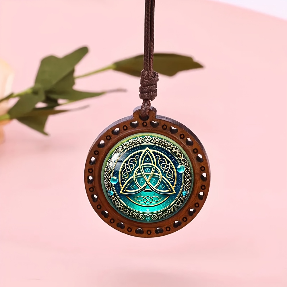 Clover Pattern Heart Wooden Necklace, Cute Fashion Accessory