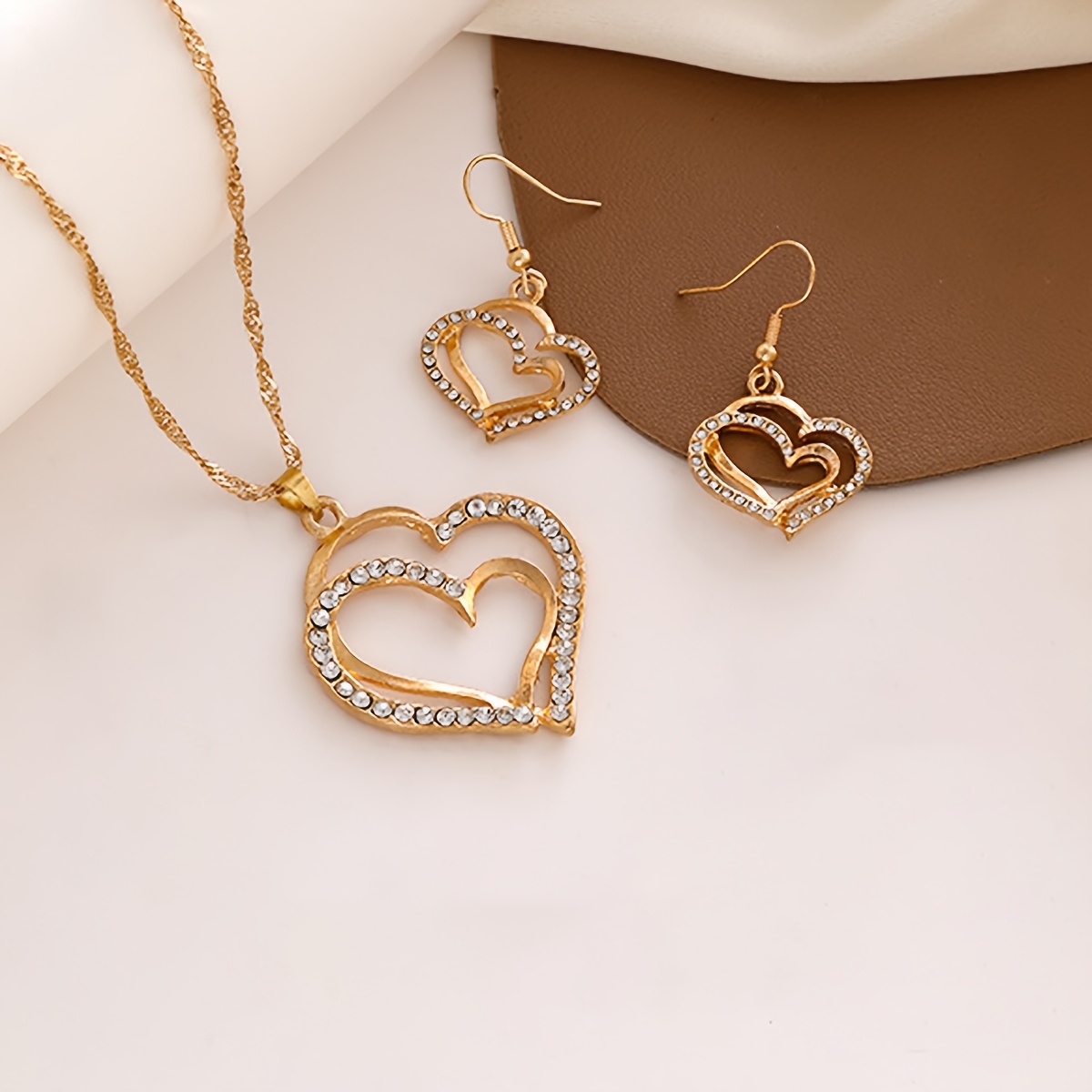 

3pcs Elegant & Pendant Jewelry Set, Zinc Alloy With Accents, Accessory For Women, With Necklace And Earrings Set For & Gift-, Valentine's Day