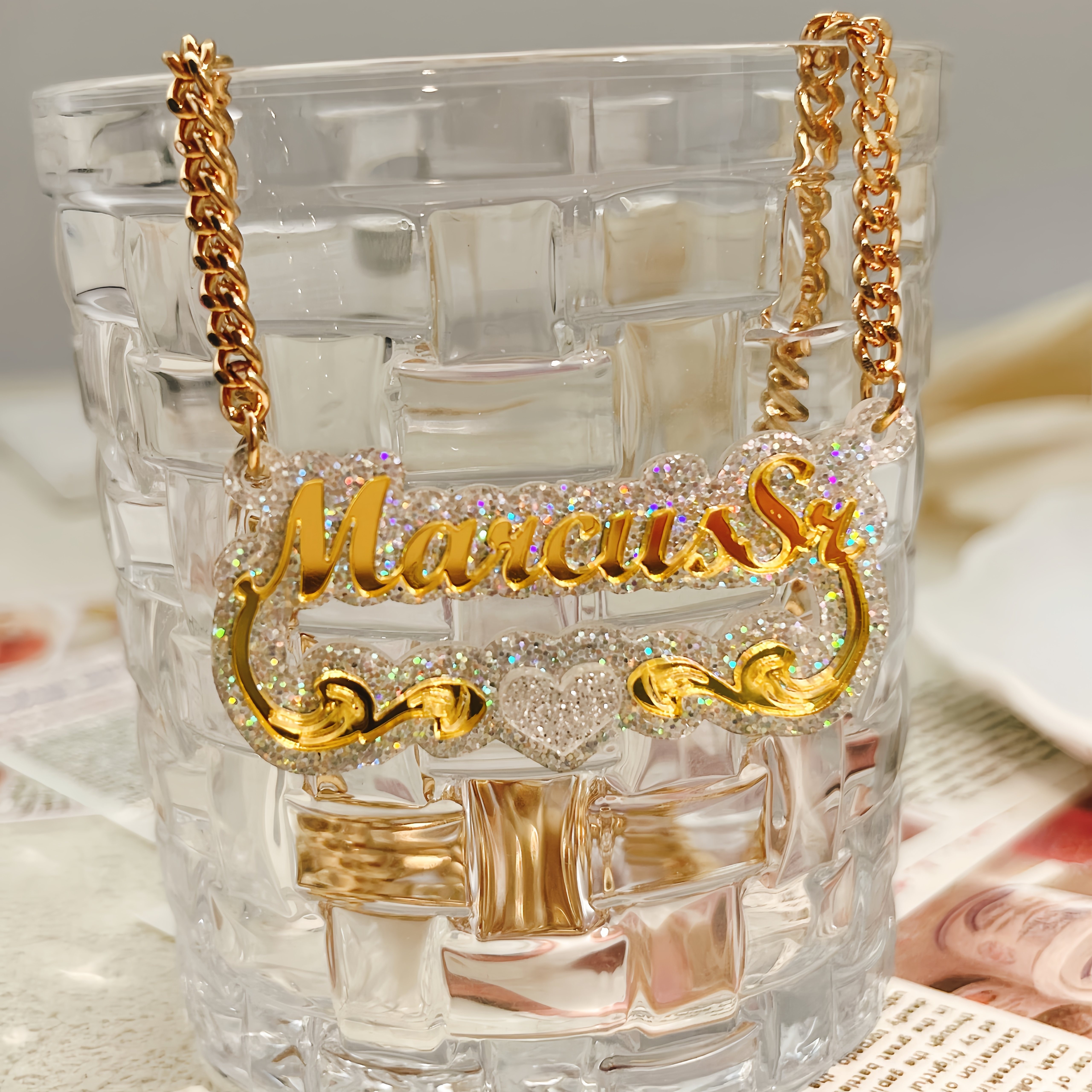 

Customized Powder Ab Color Acrylic Nameplate Letter Ladies Necklace For Women Jewelry Gift