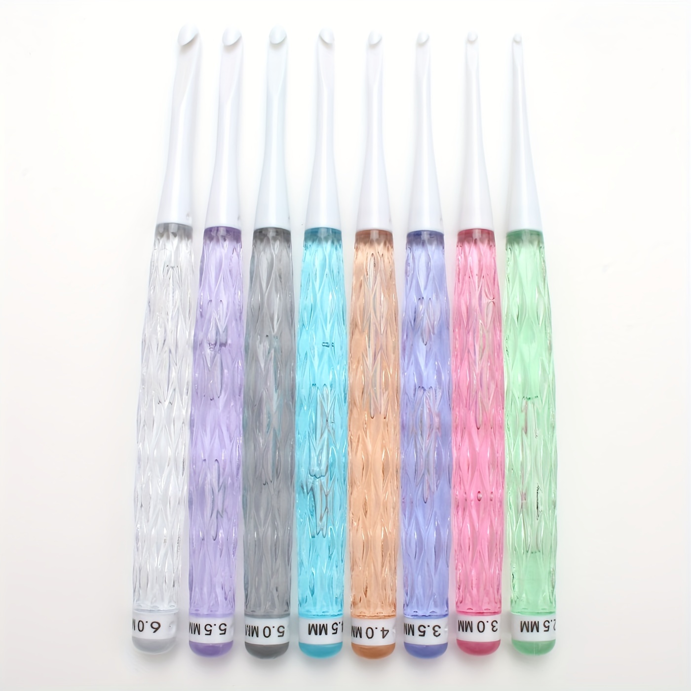 

8pcs Candy-colored Crochet Hook Set, 2.5mm-6.0mm Crystal Non-slip Needles For Diy Knitting And Crafting