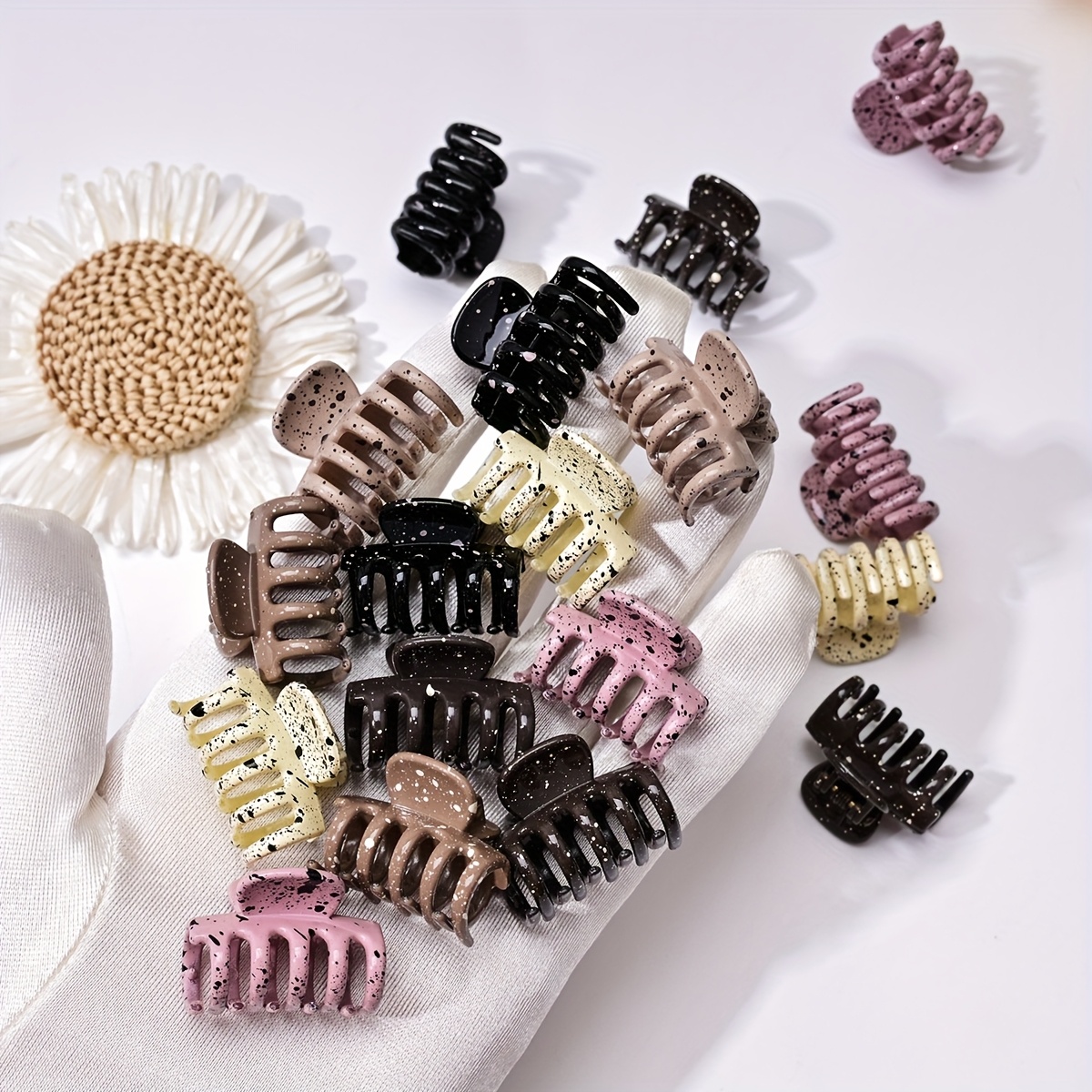24pcs/12pcs Colors New Ladies Hair Clip Dark Series Handmade Spray-Painted Star Shape Hair Accessory Bangs Messy Hair Small Braids Hairstyle Styling Plastic Small Hair Claw Clip Suitable for Daily and Vacation Use