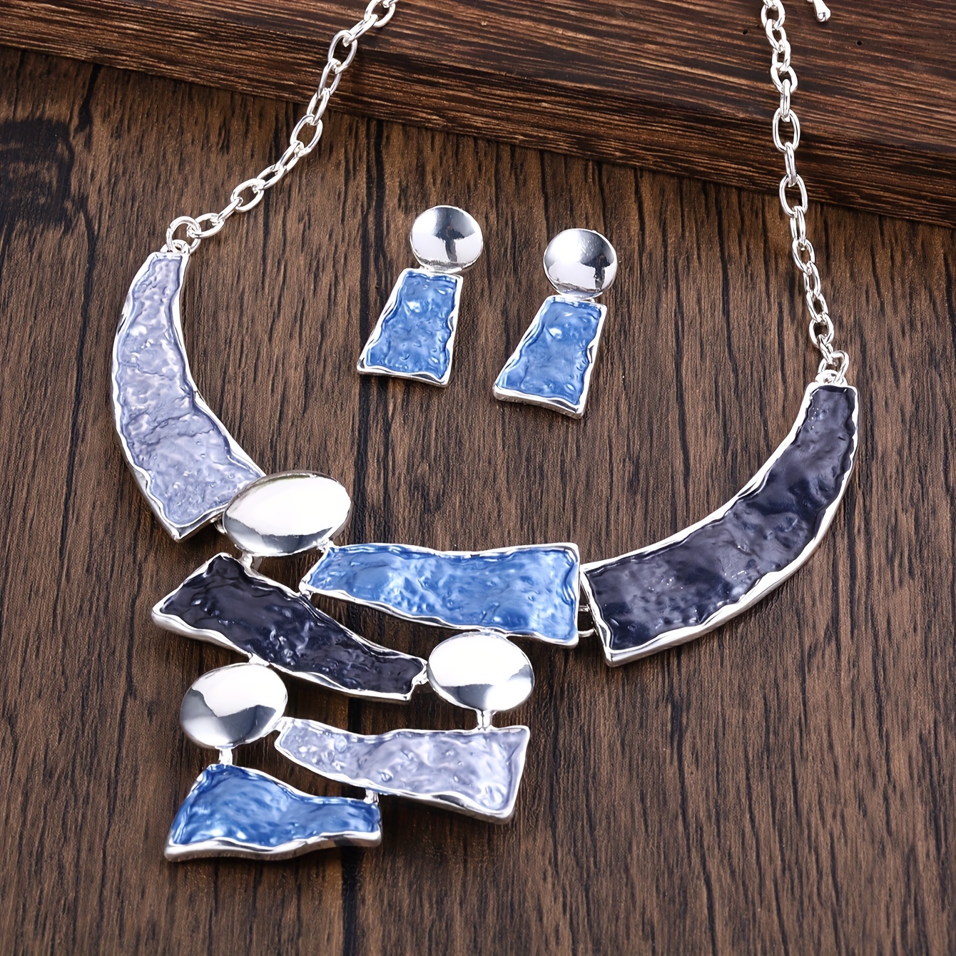 

Geometric Zinc Alloy Jewelry Set With Blue Resin Inlay - Perfect For Parties And Celebrations - Necklace And Earrings