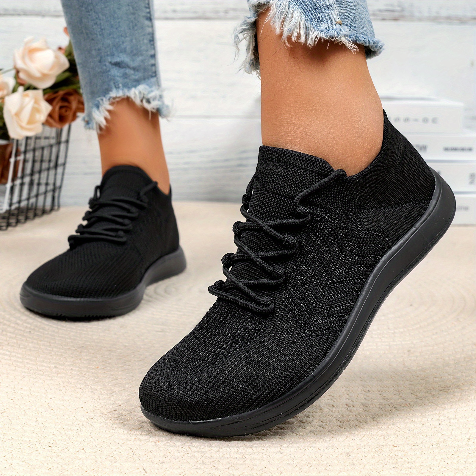 Women's Barefoot Running Shoes Zero Drop Slip-Resistant Sole,  Breathable Knit Upper Cushioned MD Outsole Lightweight