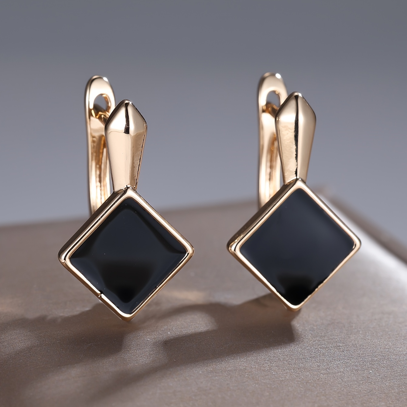 TEMU 1 Pair Rose Golden Color Rhombus Style Black Enamel Dangle Earrings Wedding Band Drop Earrings Jewelry