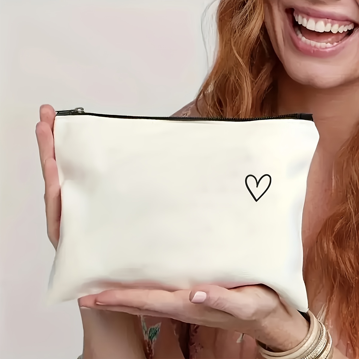 Image of Unique Personalized Custom Initial Women's Valentine's Day Love Heart Canvas Zipper Small Bag, Positioning Printing Spray Painting Photo Letter Name /diy Pattern Printing