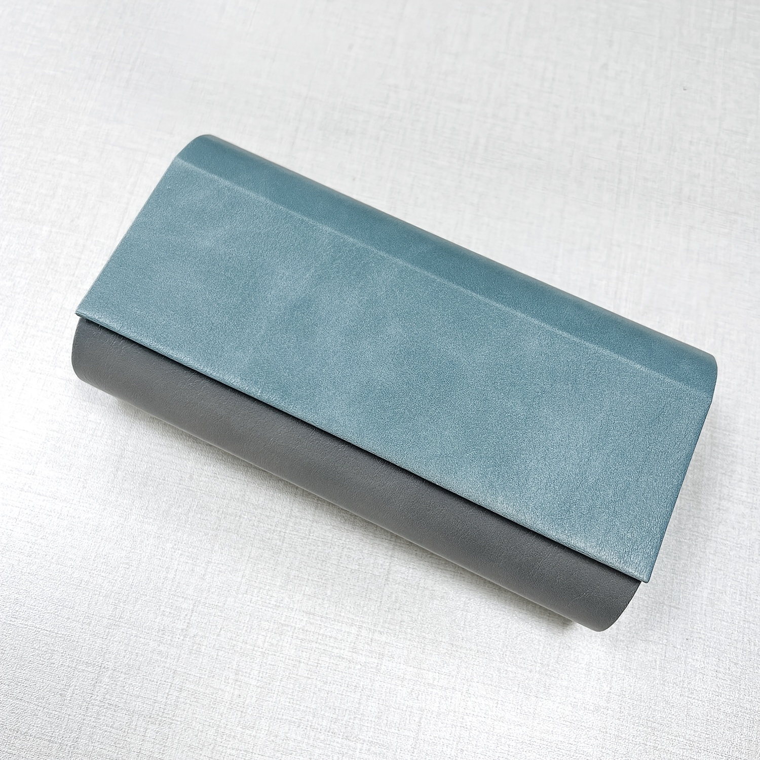 Chic Double-layer Glasses Case - Durable Faux Leather, Portable Fashion Glasses Holder For , Scratch-resistant In Blue Or Orange
