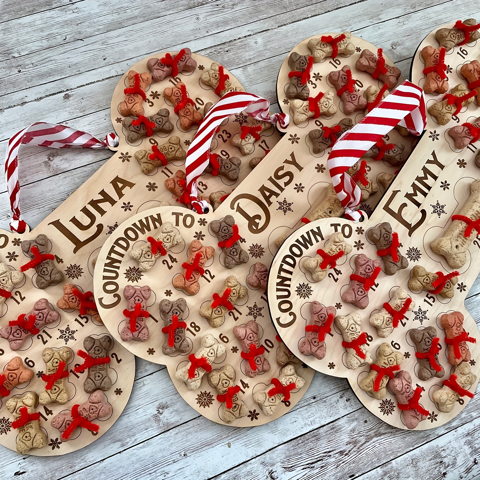 

1pc Premium Wooden Christmas Dog Advent Calendar - Classic Holiday Gate Decor With Portable Door Sign - Ideal For Festive Parties And Home Decoration - Dog Bone Not Included