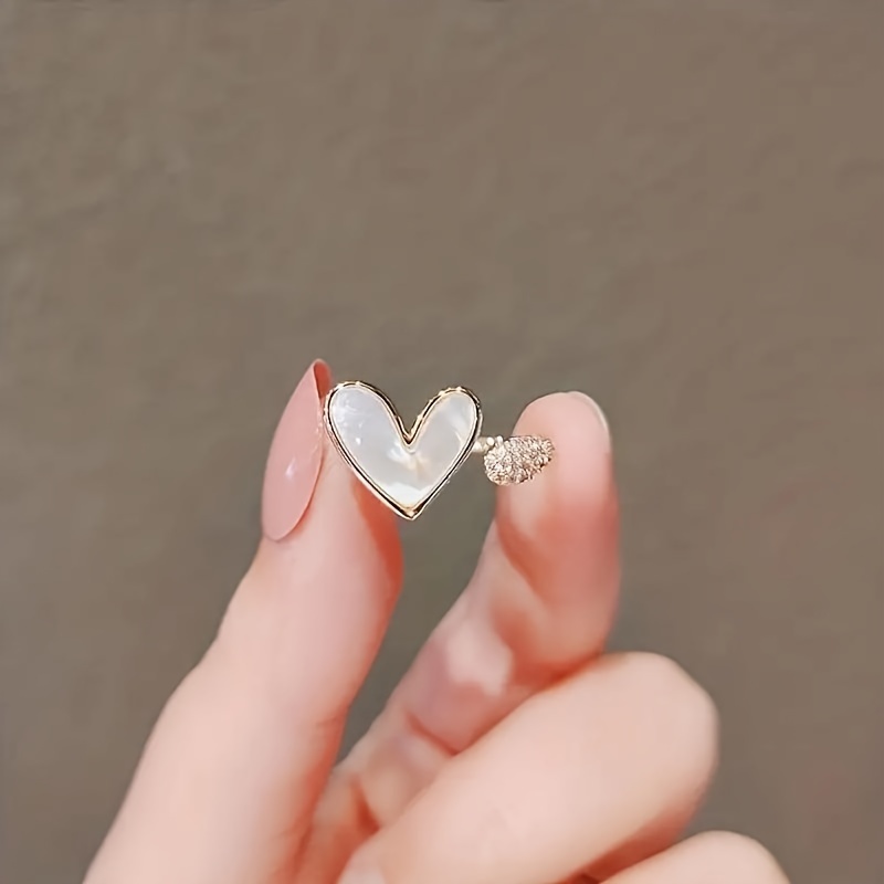

Chic Adjustable Heart Ring For Girls - Cute Alloy Fashion Accessory, Casual Attire