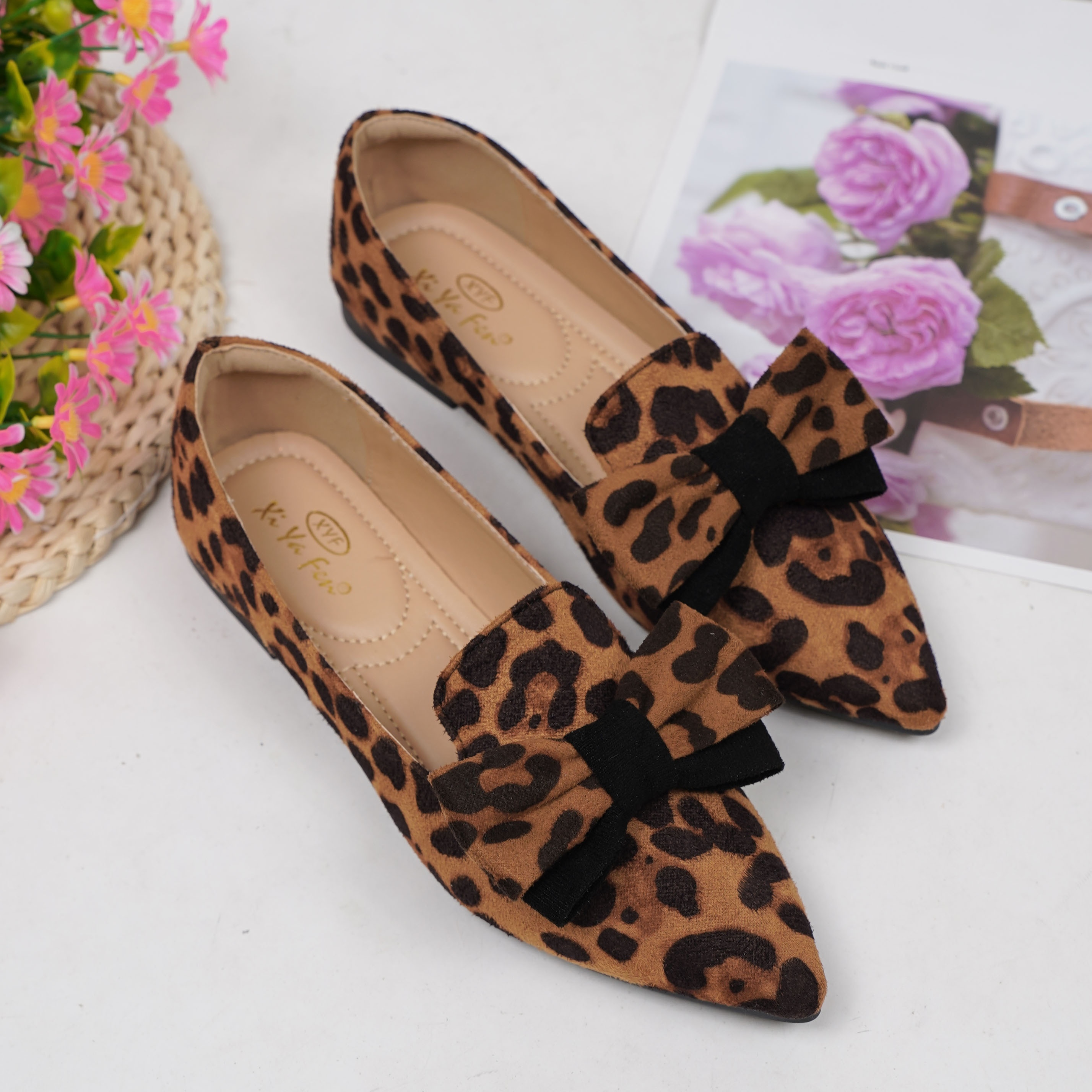 

Women's Bowknot Decor Flat Shoes, Casual Leopard Print Slip On Shoes, Lightweight & Comfortable Shoes