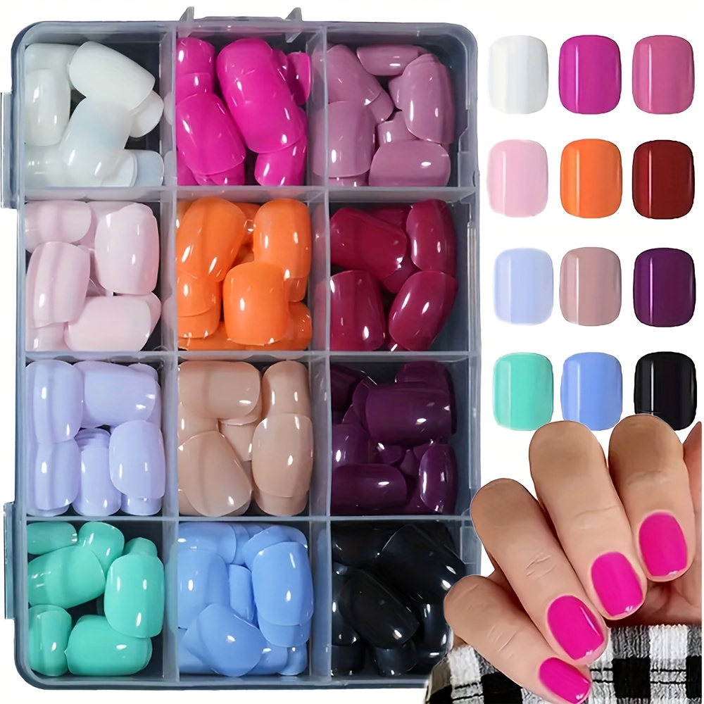 

288pcs Ensemble de ongles courts carrés brillants de couleur mélangée, couverture complète, facile à utiliser, idéal pour des ongles des femmes, qualité de salon