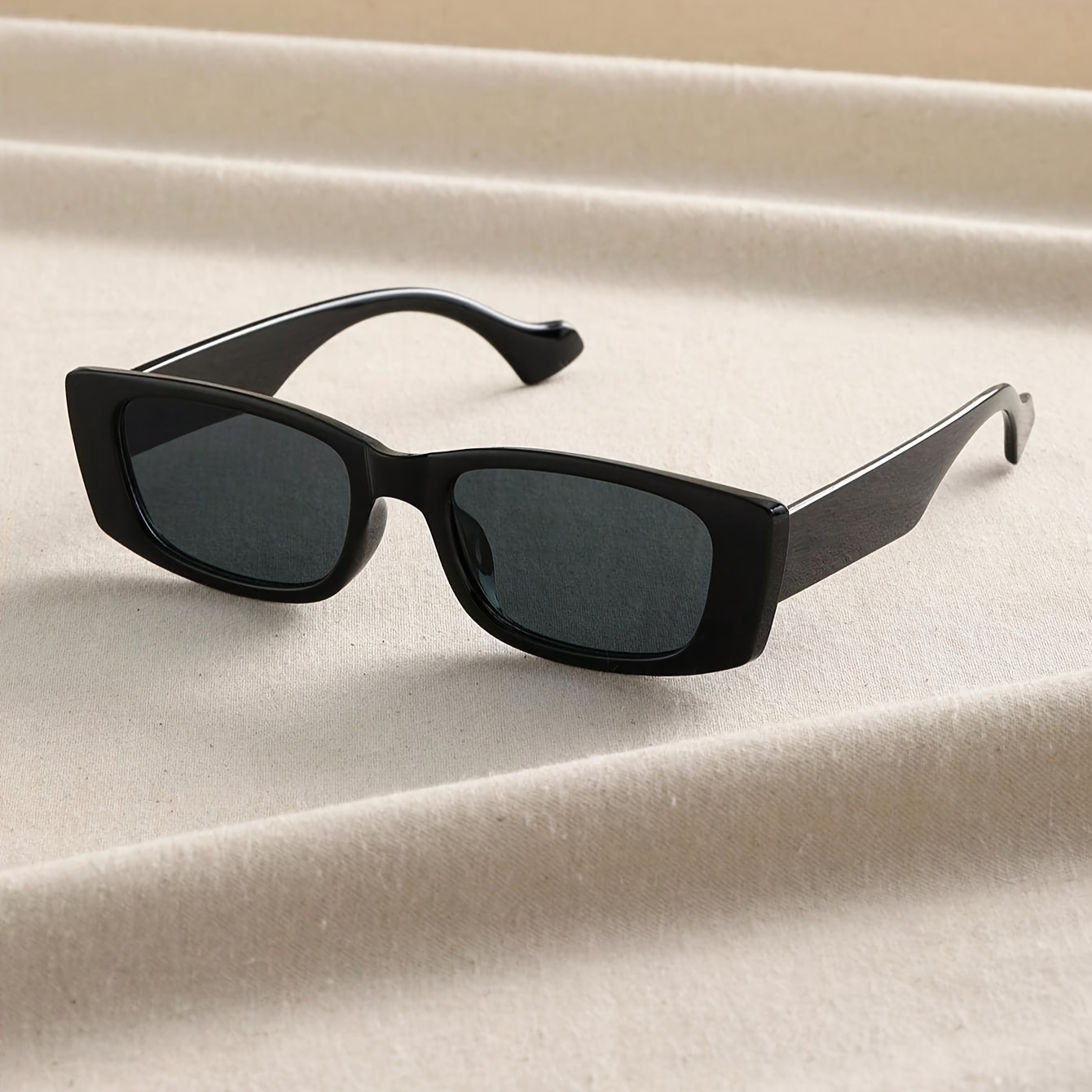 1pc Women's Geometric Frame Fashion Glasses For Clothing Decoration