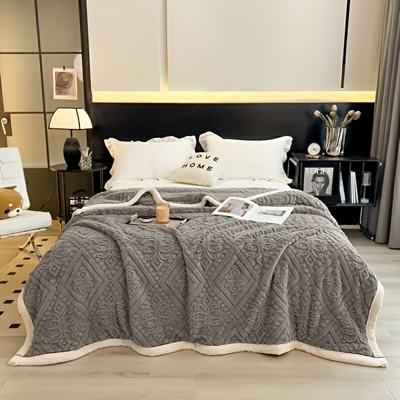 luxury velvet throw blanket with unique carved design 350g thick     machine washable polyester knit for bed sofa details 8